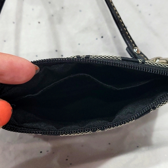 Black and gray logo Coach Wristlet - Picture 4 of 4